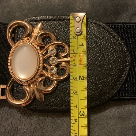 Elastic Leather Gemstone Wide Fashion Belt - Picture 6 of 7